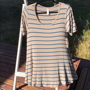 Lularoe Perfect Tee